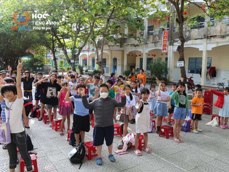 IRIS Junior - Triển khai Câu lạc bộ Tiếng Anh Nghe - Nói tại Đà Nẵng 5 iris junior trien khai cau lac bo tieng anh nghe noi tai da nang 5
