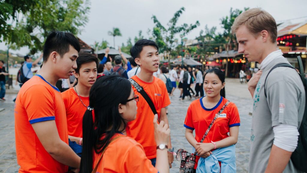 TOP 13 lớp dạy tiếng Anh giao tiếp hàng đầu tại Đà Nẵng 2025 2 Lớp dạy tiếng Anh giao tiếp IRIS English