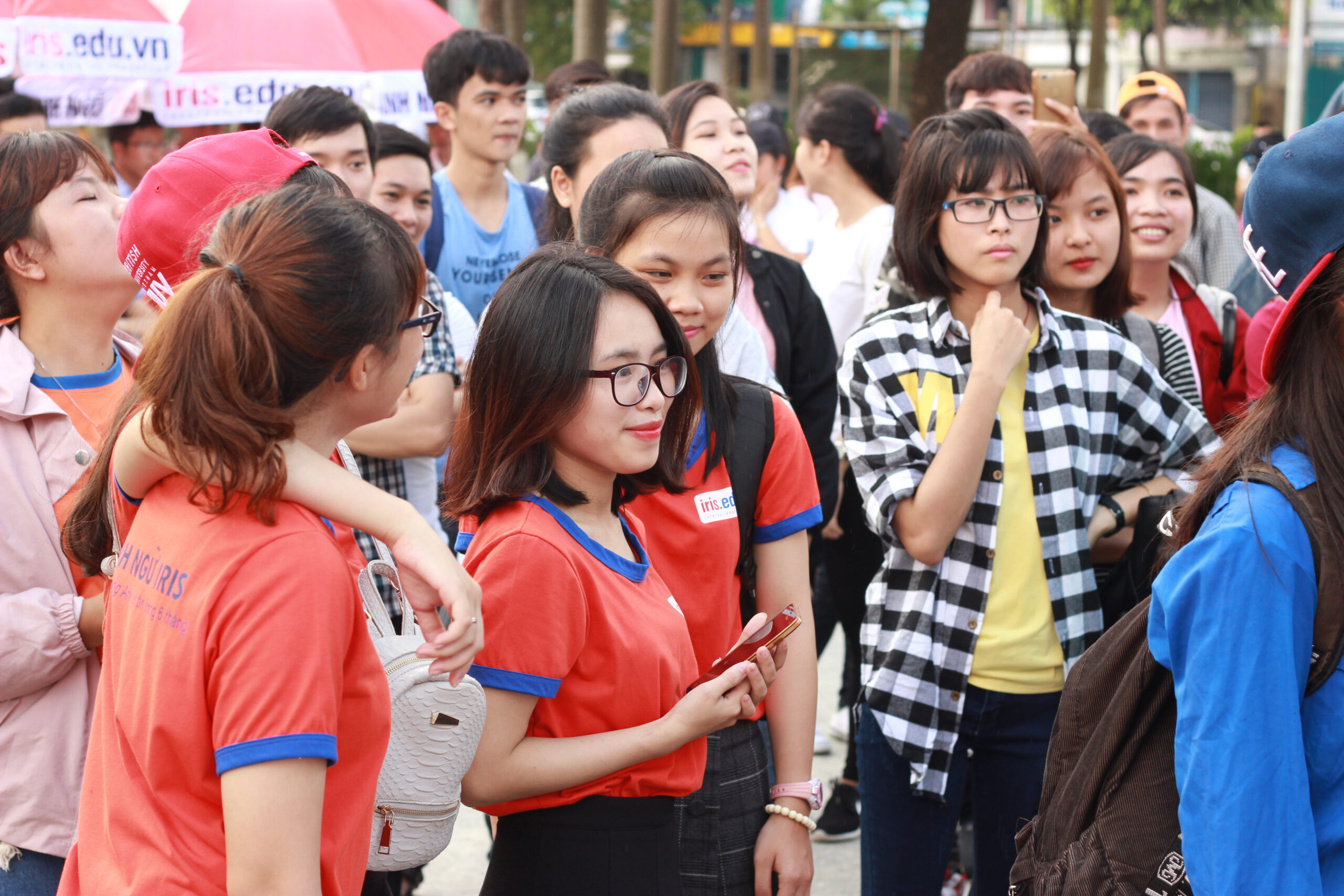Về IRIS English 36 khai truong co so 2 iris english scaled 1