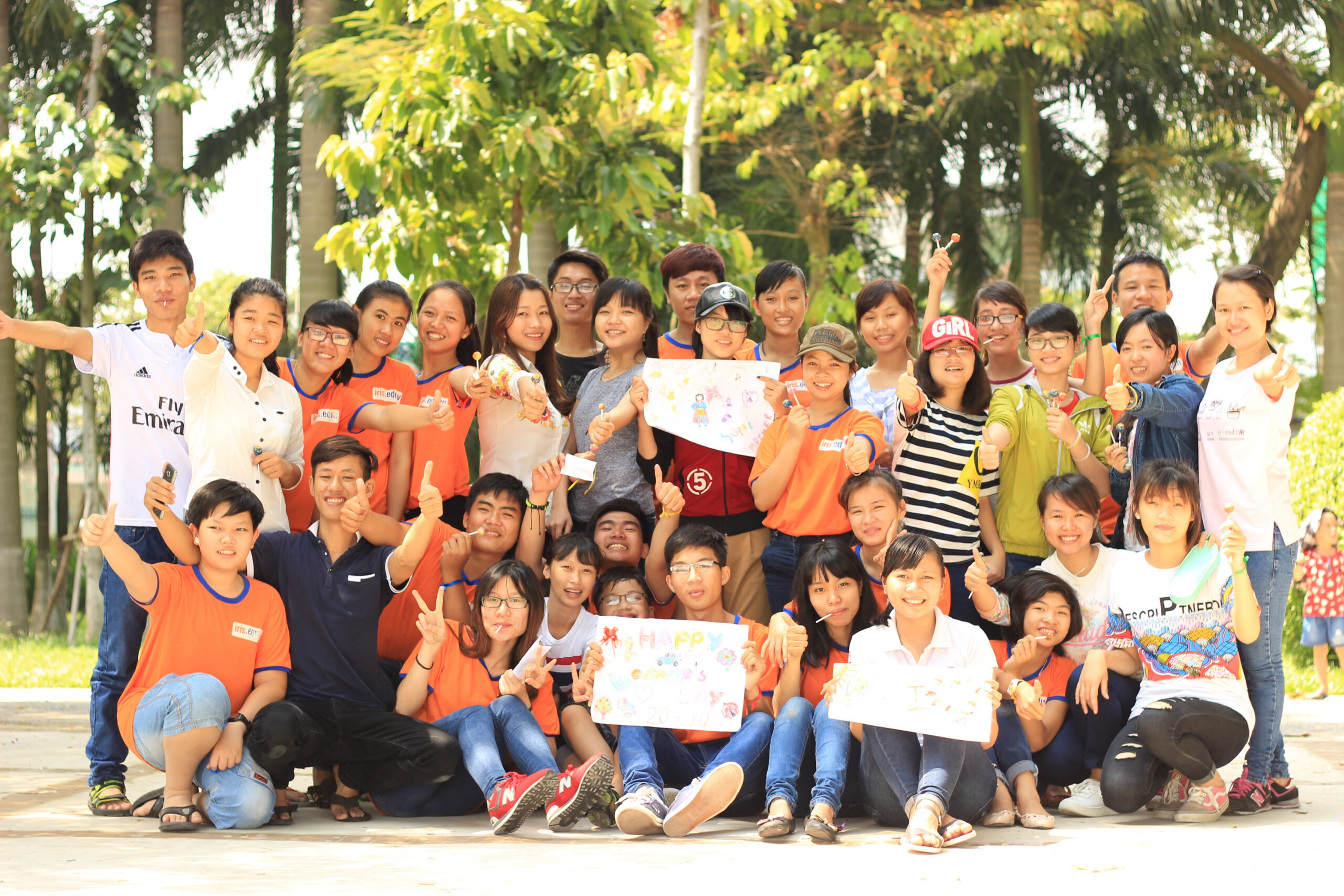 Về IRIS English 35 khai truong co so dau tien iris english scaled 1