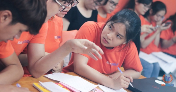 theo sat va dong hanh cung hoc vien 1