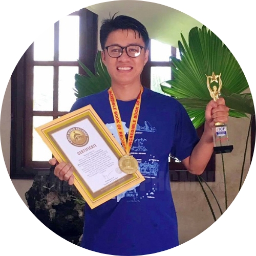 trung tam tieng anh iris ky luc gia duong anh vu co van chuong trinh sieu tri tue viet nam